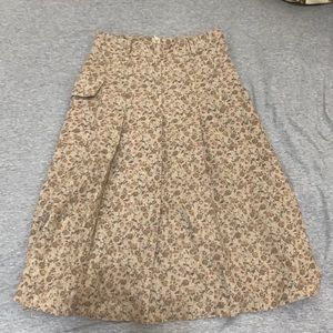 A line brown floral skirt with side pocket